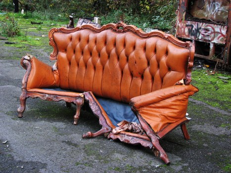 On-site supplier audit and worker interview scene